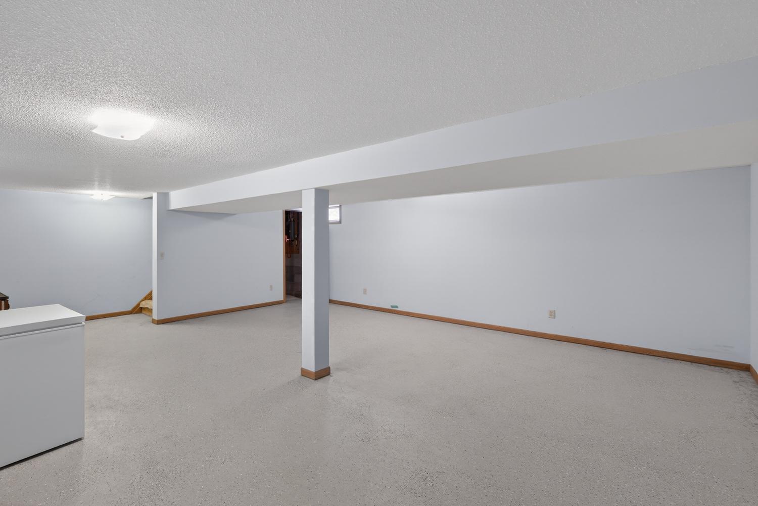 10 6th Street Southeast Chatfield, MN 55923 - Photo 22 of 34