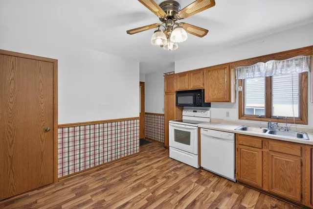 $249,900 | 10 6th Street Southeast, Chatfield, MN 55923