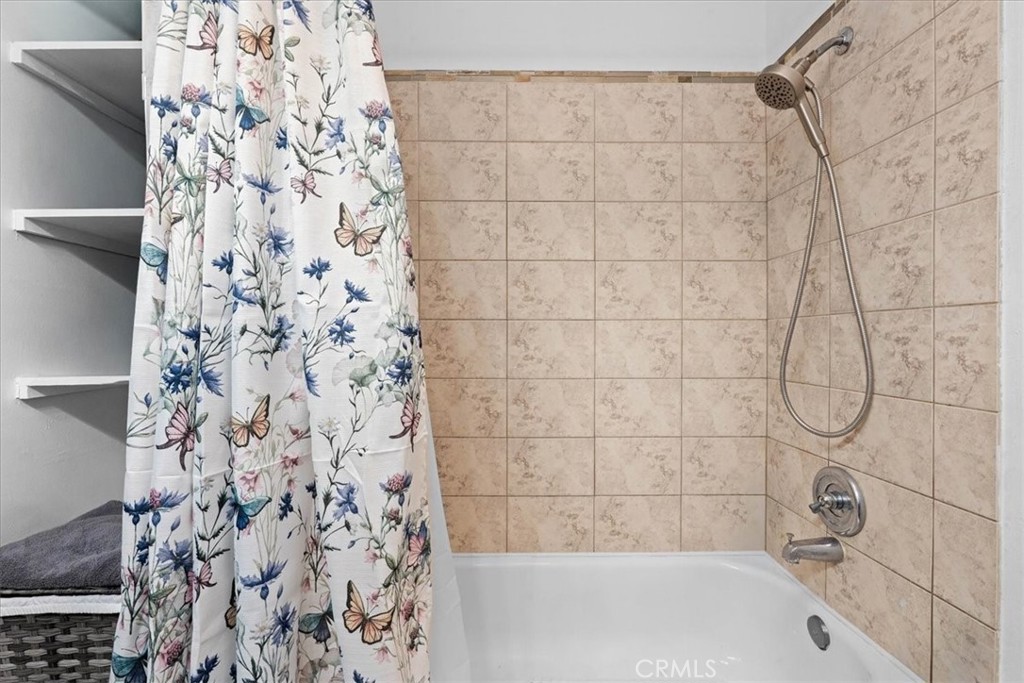 11661 Valverda Avenue Riverside, CA 92505 - Photo 17 of 37