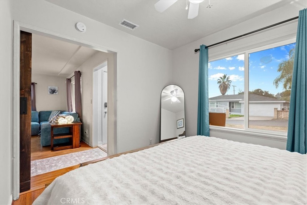 11661 Valverda Avenue Riverside, CA 92505 - Photo 9 of 37