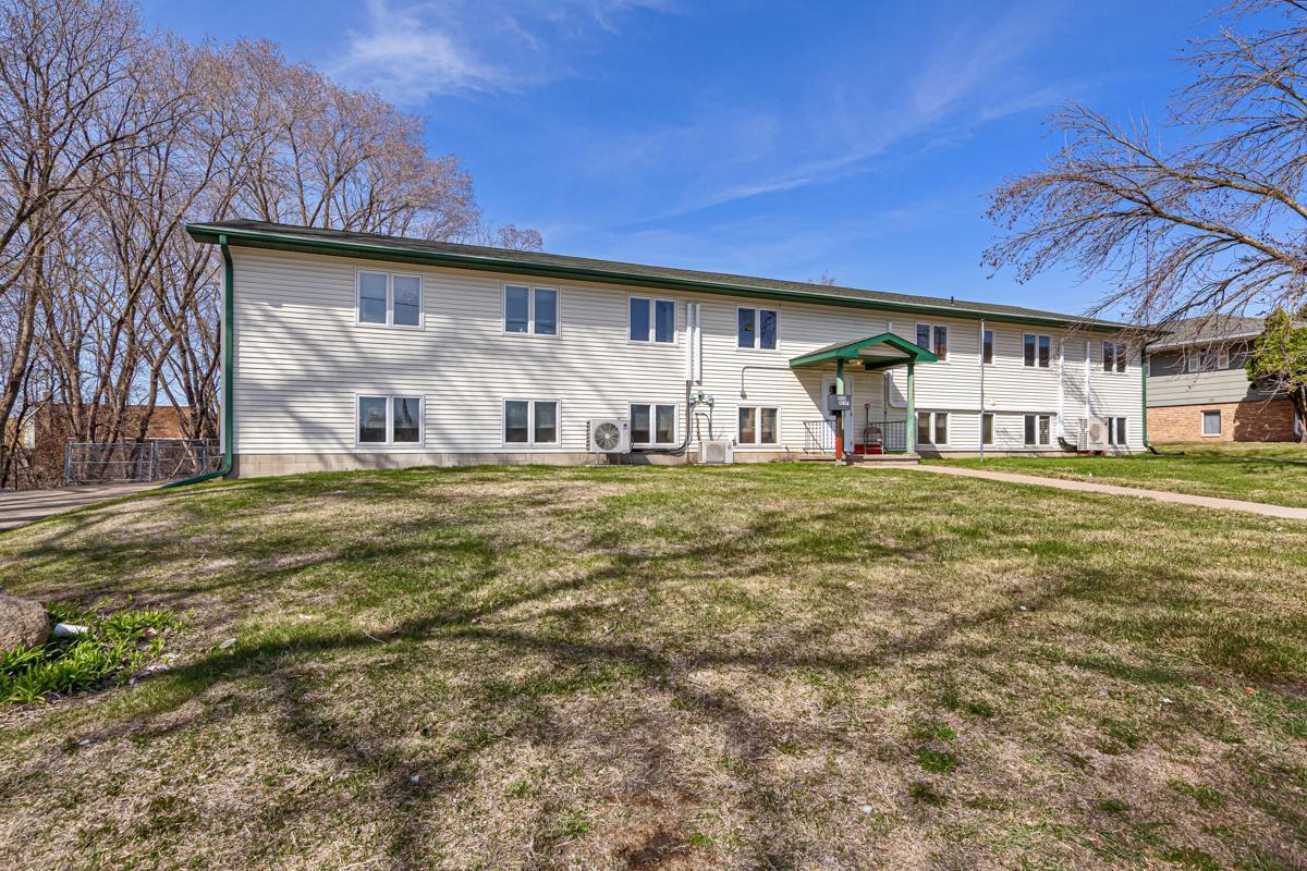 1150 3rd Street Southwest Faribault, MN 55021 - Photo 4 of 51