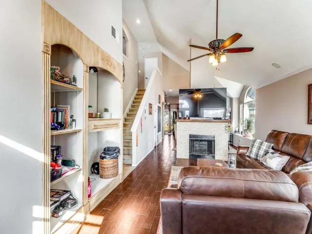 $314,900 | 716 Fox Run Trail, Saginaw, TX 76179