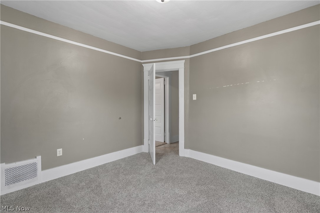 32 Penfield Avenue Akron, OH 44310 - Photo 25 of 35