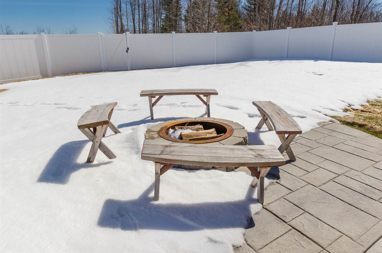 10 Pierce Drive Rochester, NH 03867 - Photo 10 of 40