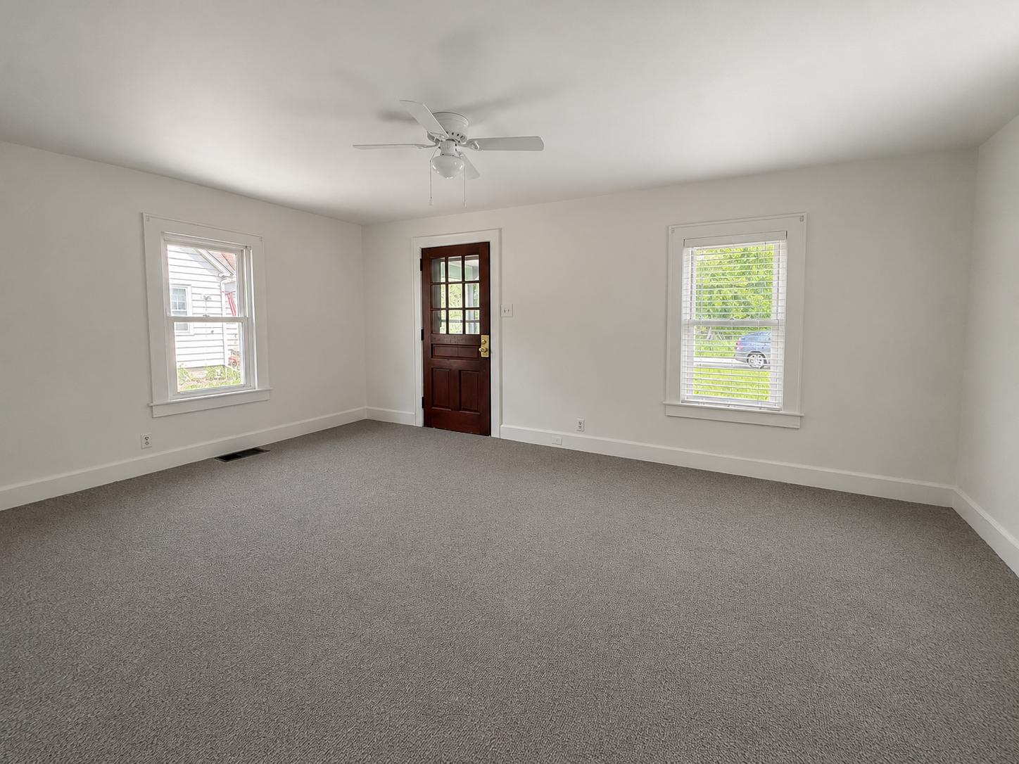 1015 Durham Road Riegelsville, PA 18077 - Photo 7 of 13 living room