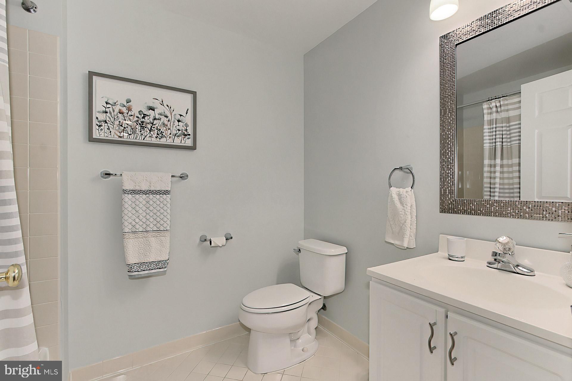 10852 Grovehampton Court Reston, VA 20194 - Photo 38 of 46 Gallery Image 38