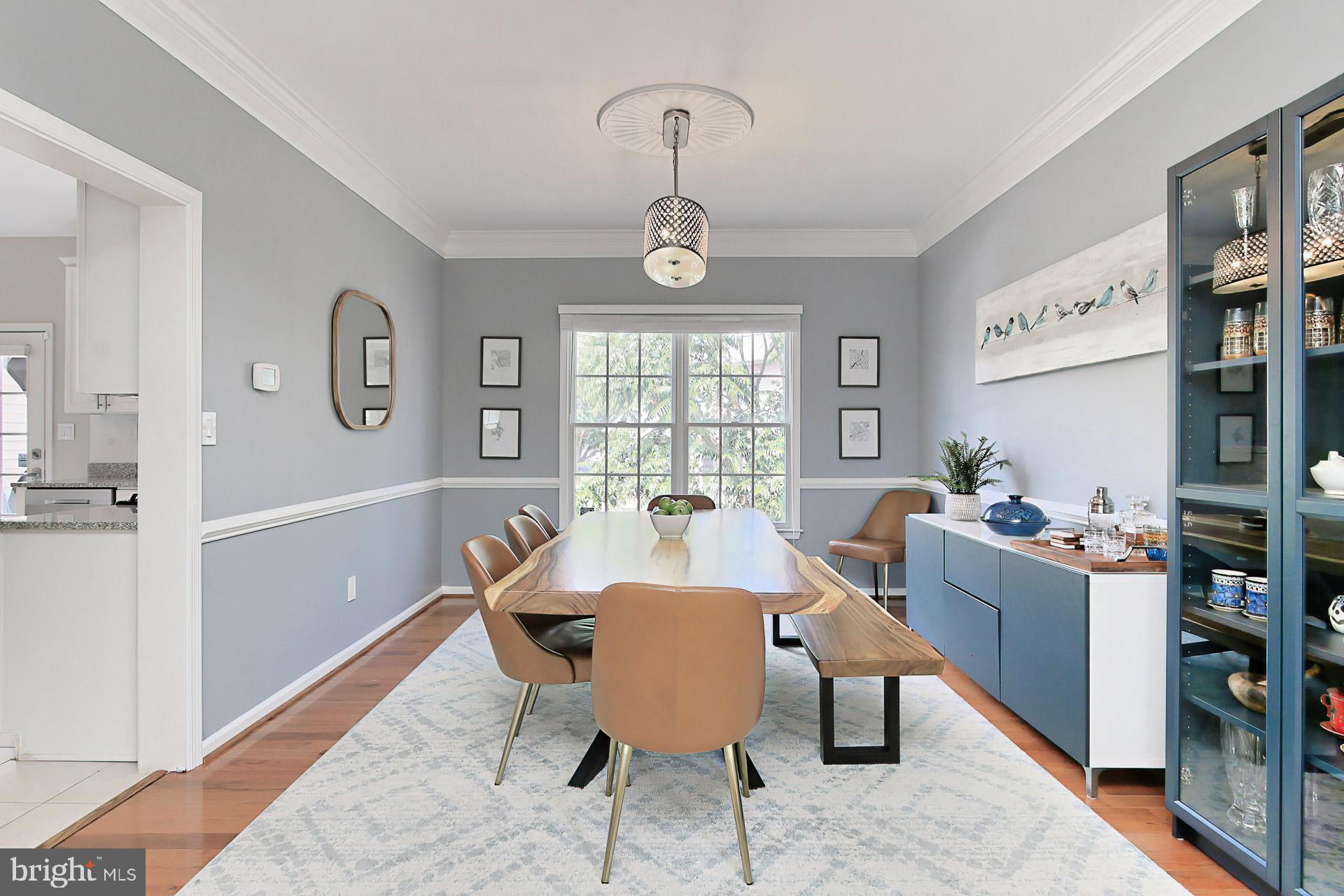 10852 Grovehampton Court Reston, VA 20194 - Photo 8 of 46 Designer Lighting , Chair Rail + Crown Molding