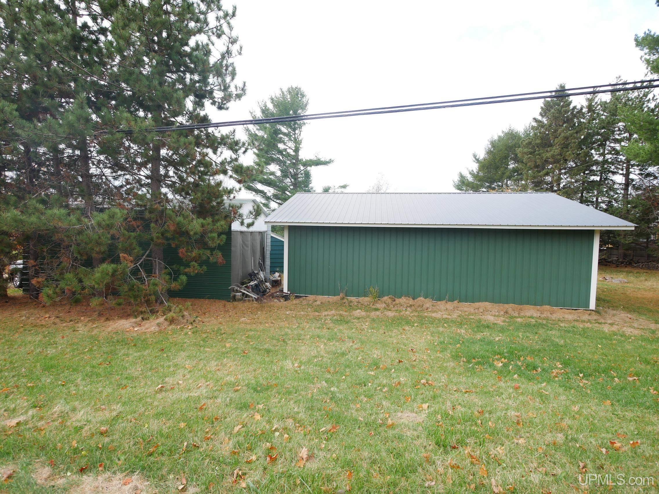 2 Jentoft Road Lanse, MI 49946 - Photo 5 of 77 Gallery Image 5