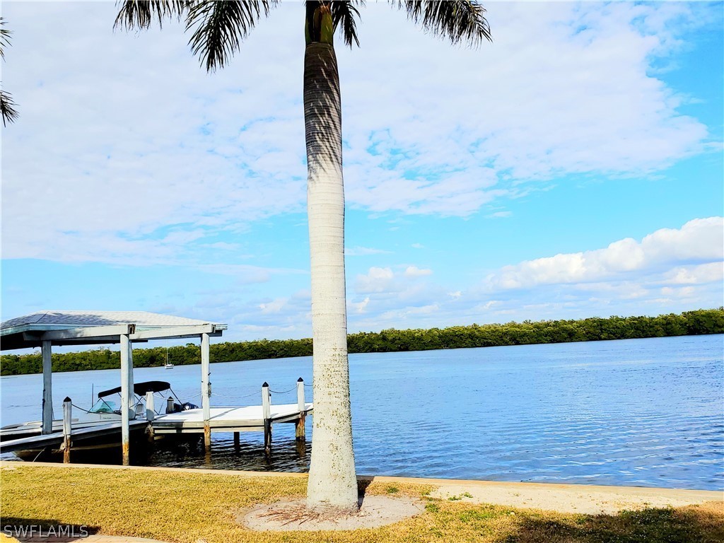 540 Randy Lane Fort Myers Beach, FL 33931 - Photo 3 of 26 Gallery Image 3