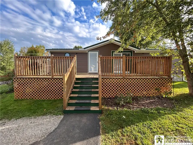 $199,900 | 8436 South Hill Road, Villenova, NY 14138