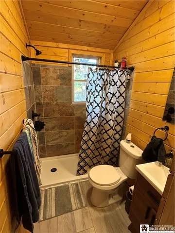 $199,900 | 8436 South Hill Road, Villenova, NY 14138