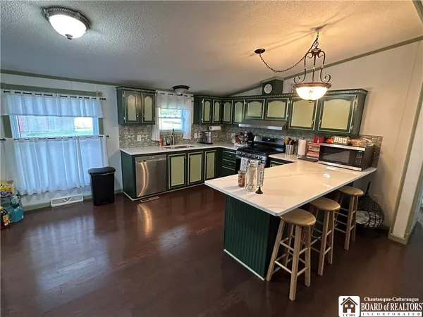 $189,900 | 8436 South Hill Road, Villenova, NY 14138