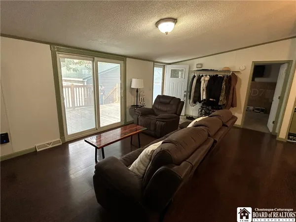$189,900 | 8436 South Hill Road, Villenova, NY 14138