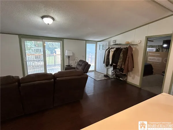 $189,900 | 8436 South Hill Road, Villenova, NY 14138