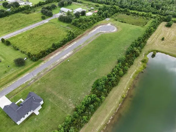 $35,500 | 9 Oaks Dr Lake, Lake Charles, LA 70607