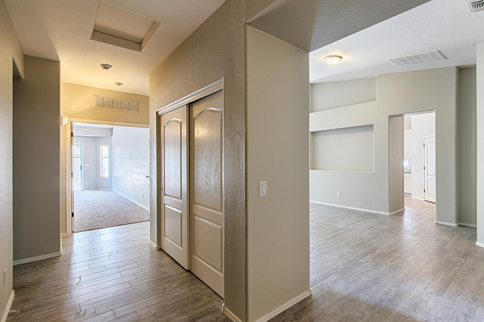 2034 West Carson Road Phoenix, AZ 85041 - Photo 14 of 35 ChaseCapture-14
