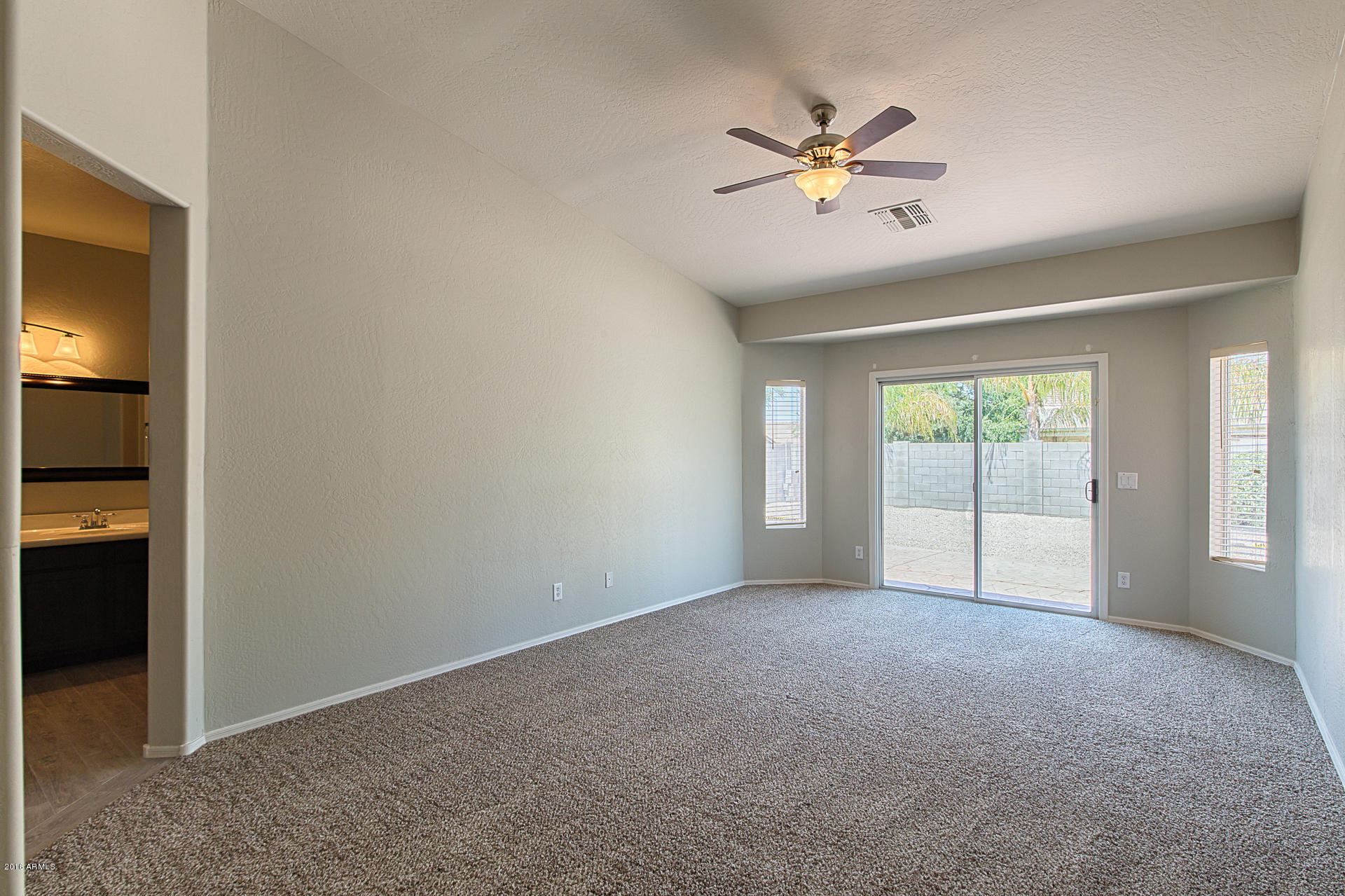 2034 West Carson Road Phoenix, AZ 85041 - Photo 15 of 35 ChaseCapture-15