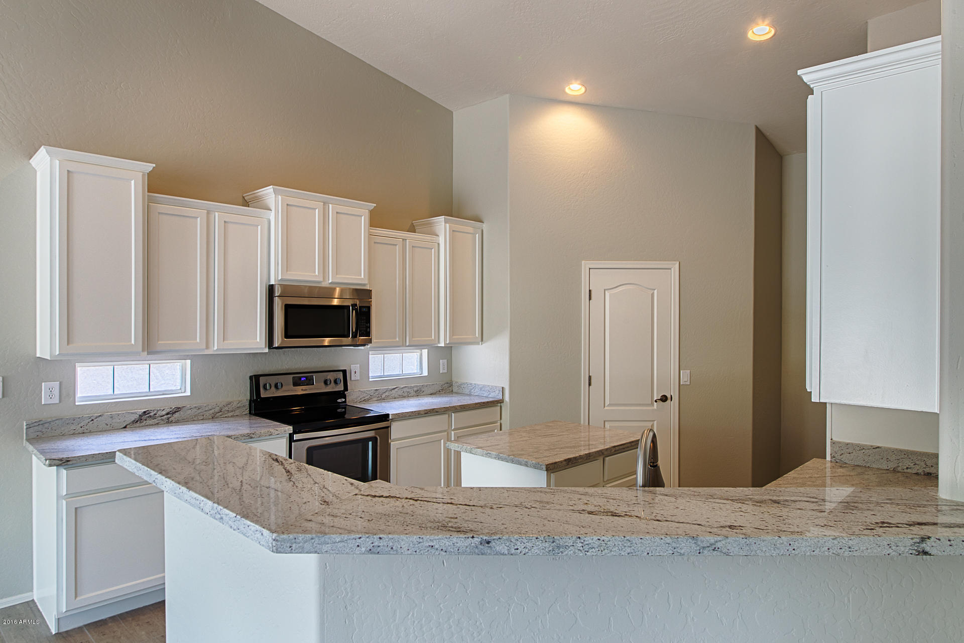 2034 West Carson Road Phoenix, AZ 85041 - Photo 6 of 35 ChaseCapture-6