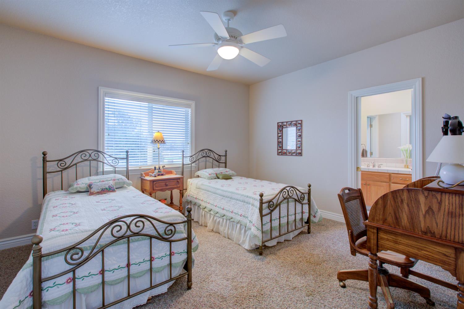 18413 Sycamore Avenue Patterson, CA 95363 - Photo 33 of 98