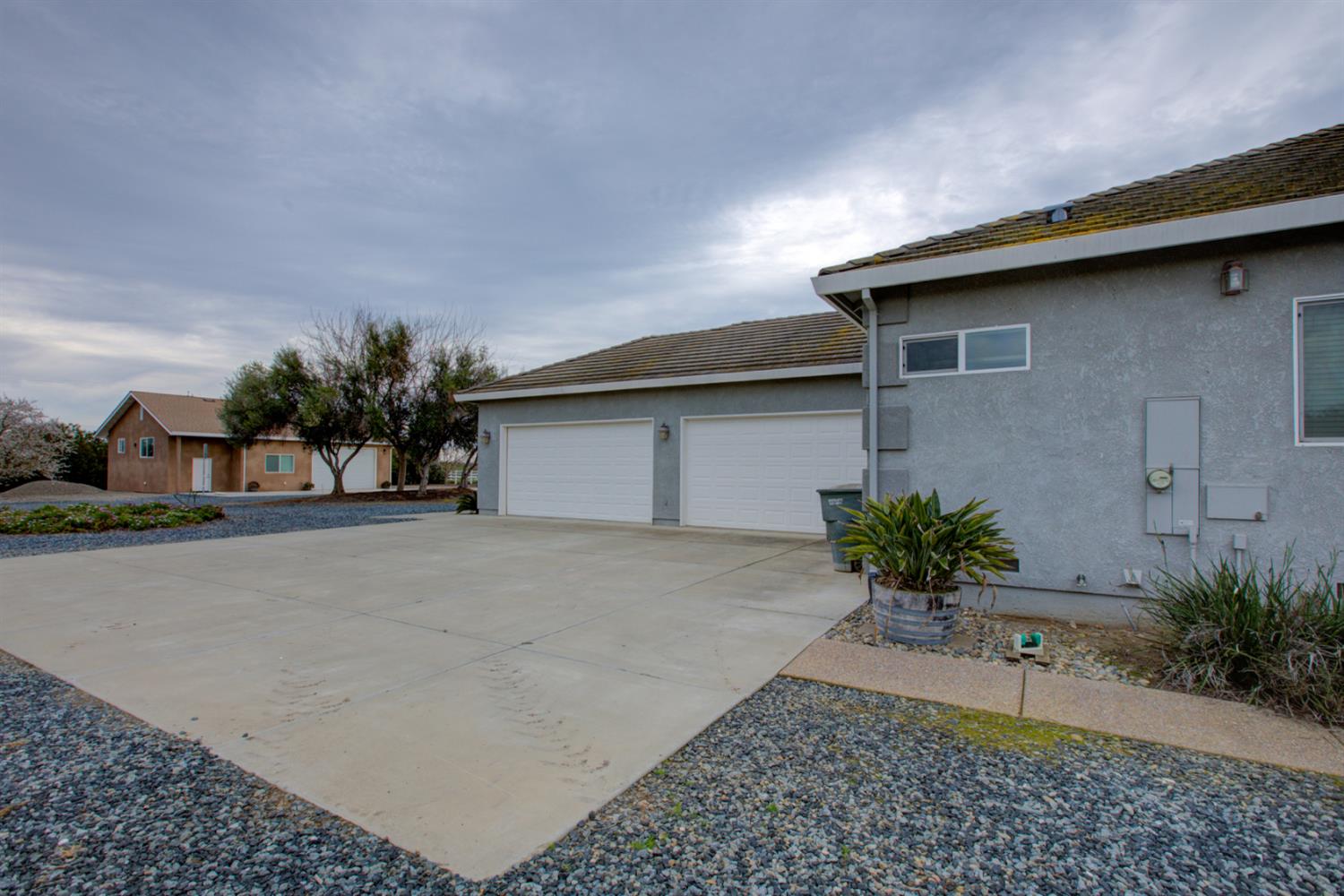 18413 Sycamore Avenue Patterson, CA 95363 - Photo 8 of 98