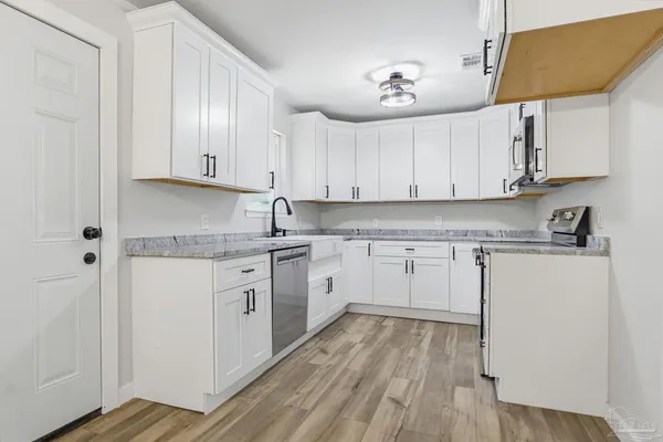 $368,500 | 4610 Richardson Road, Molino, FL 32577