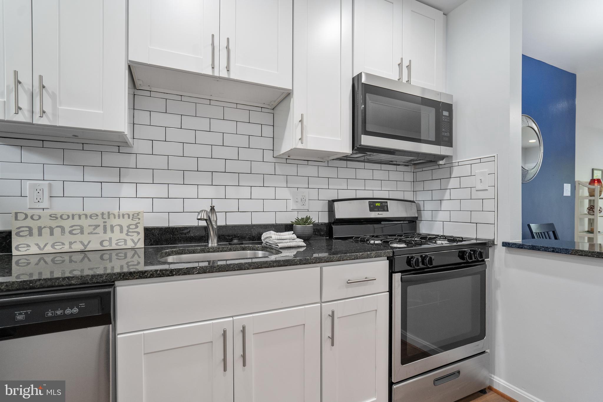 7633 Greenleaf Road Landover, MD 20785 - Photo 6 of 37