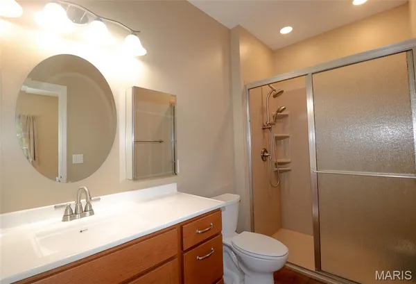 $695,000 | 5704 County Road 262, Auxvasse, MO 65231