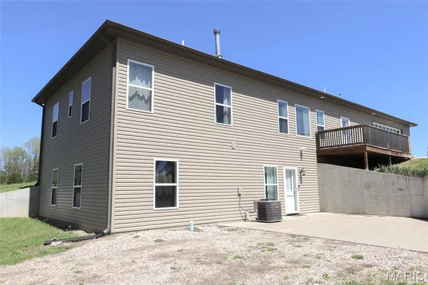 $695,000 | 5704 County Road 262, Auxvasse, MO 65231