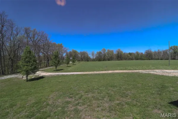 $695,000 | 5704 County Road 262, Auxvasse, MO 65231
