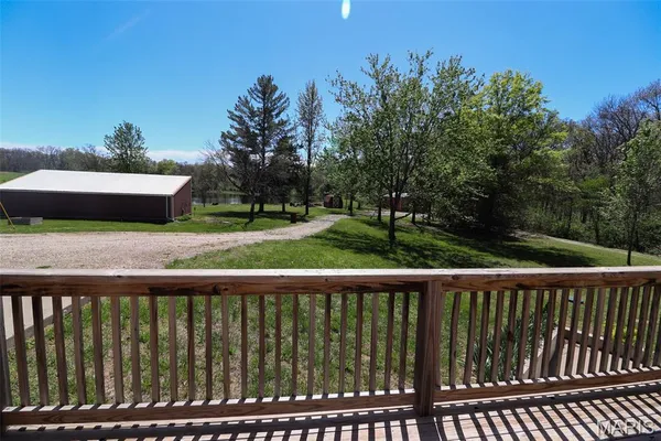 $695,000 | 5704 County Road 262, Auxvasse, MO 65231