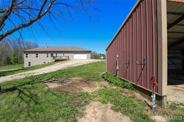 $695,000 | 5704 County Road 262, Auxvasse, MO 65231