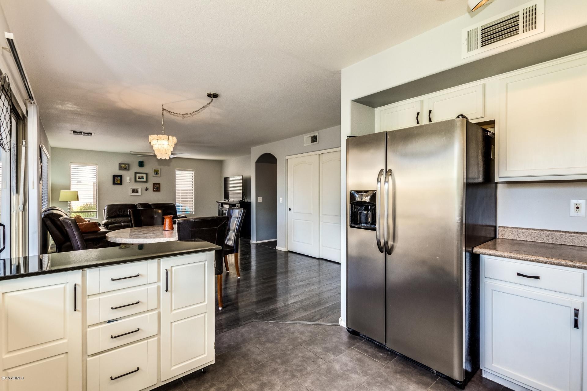 2525 West Red Fox Road Phoenix, AZ 85085 - Photo 10 of 37 Red Fox (11)