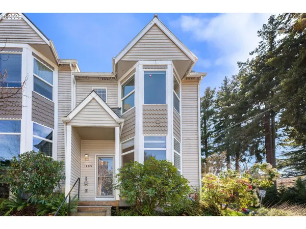 $380,000 | 10324 Northeast Fargo Street, Portland, OR 97220
