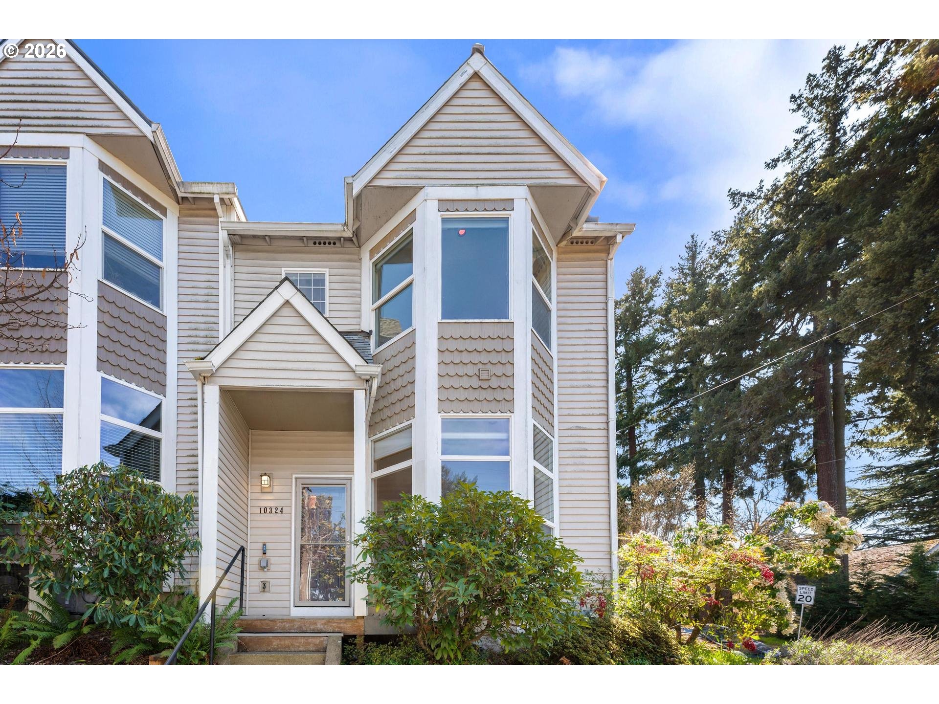 10324 Northeast Fargo Street Portland, OR 97220 - Photo 1 of 38