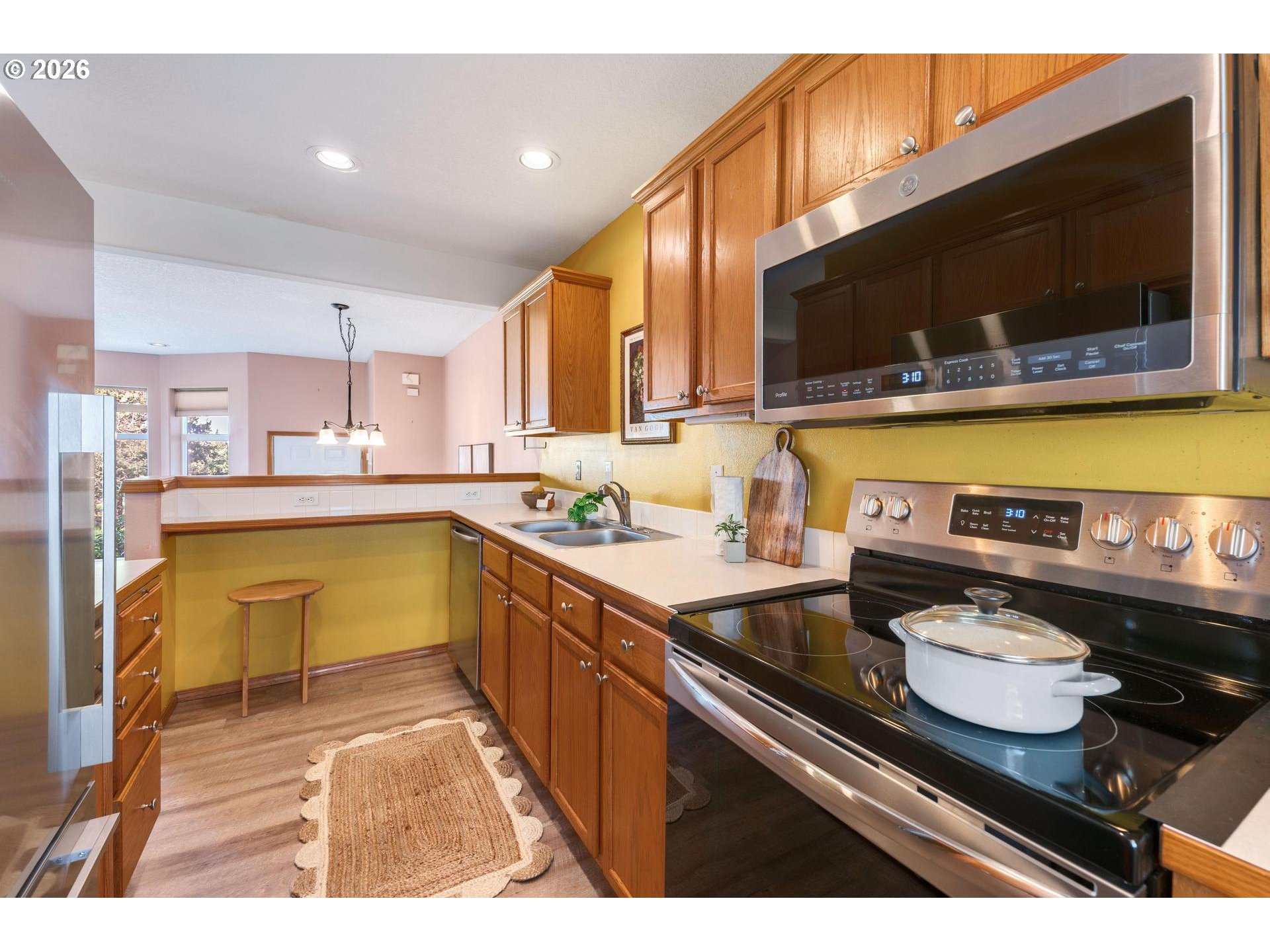 10324 Northeast Fargo Street Portland, OR 97220 - Photo 15 of 38 Kitchen