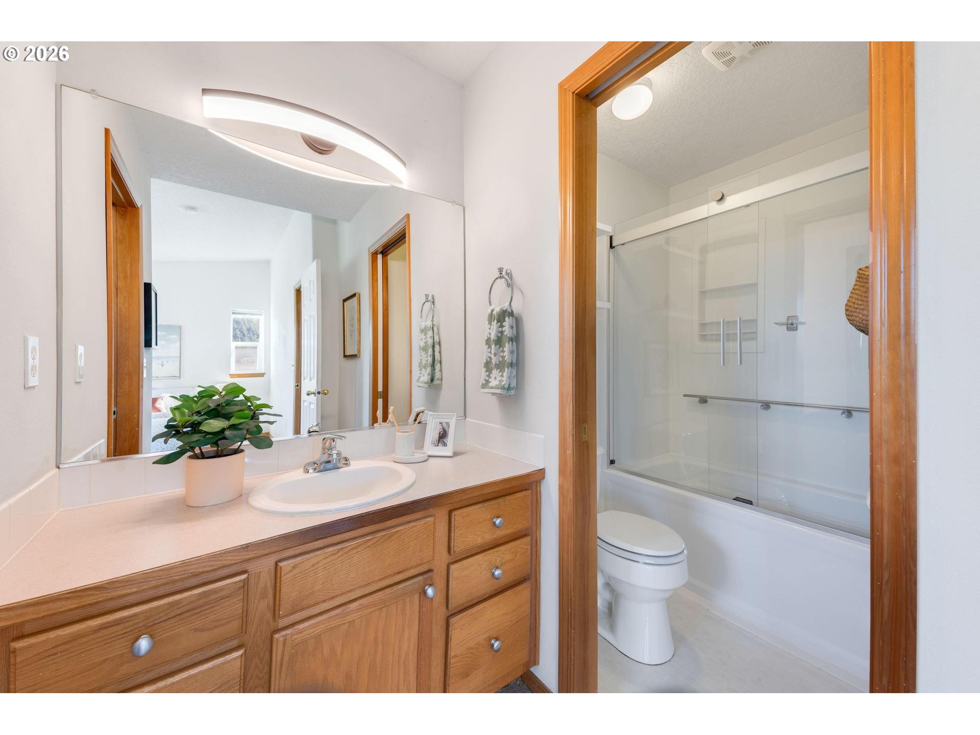 10324 Northeast Fargo Street Portland, OR 97220 - Photo 23 of 38 Primary Bedroom