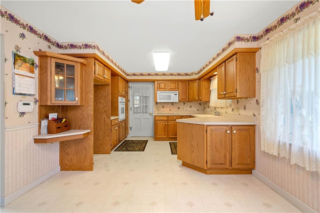 1406 Gringo Road Aliquippa, PA 15001 - Photo 6 of 21 Gallery Image 6