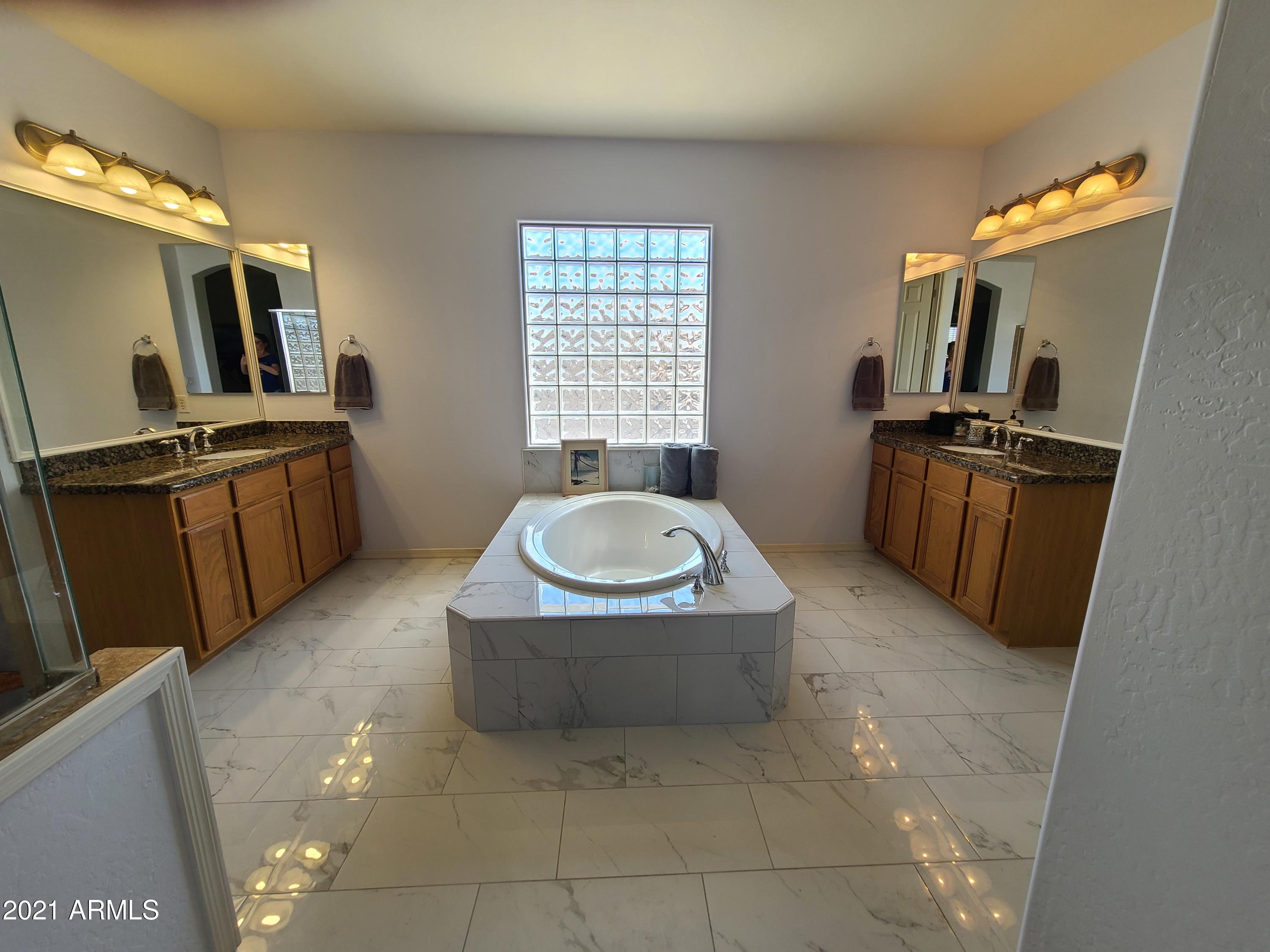 1319 East Bautista Road Gilbert, AZ 85297 - Photo 29 of 40 20210503_142507