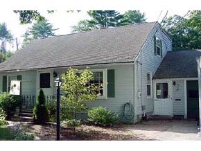 17 Kendall Street Rochester, NH 03867 - Photo 4 of 5