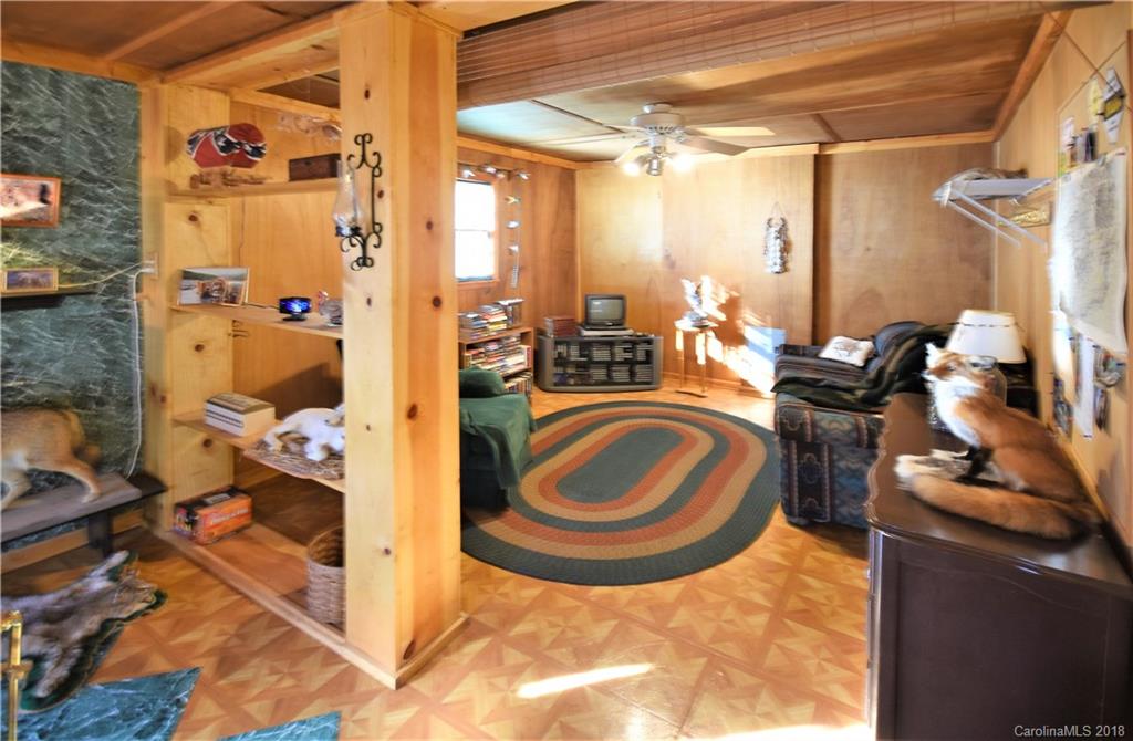 377 Mule Stomp Road Clyde, NC 28721 - Photo 13 of 24 Gallery Image 13