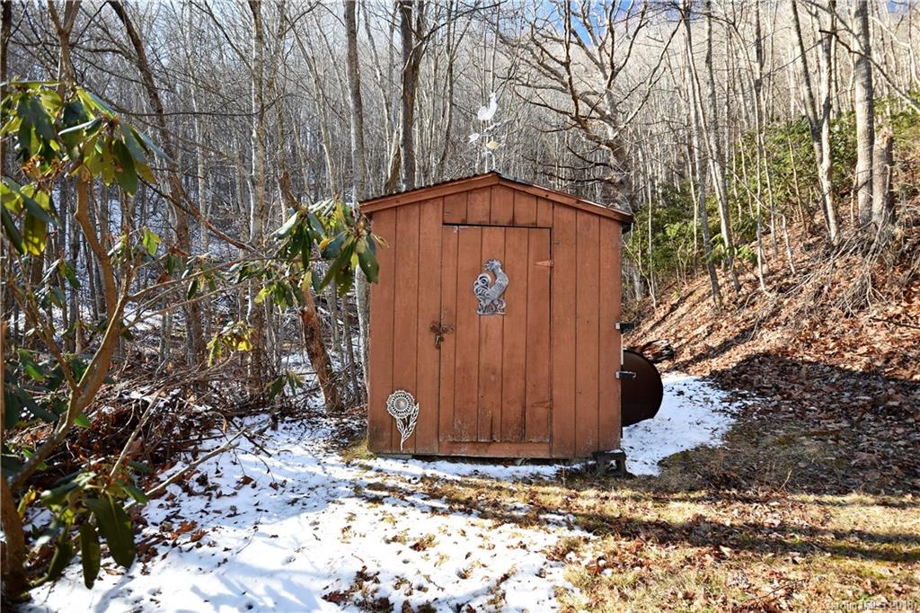 377 Mule Stomp Road Clyde, NC 28721 - Photo 22 of 24 Gallery Image 22