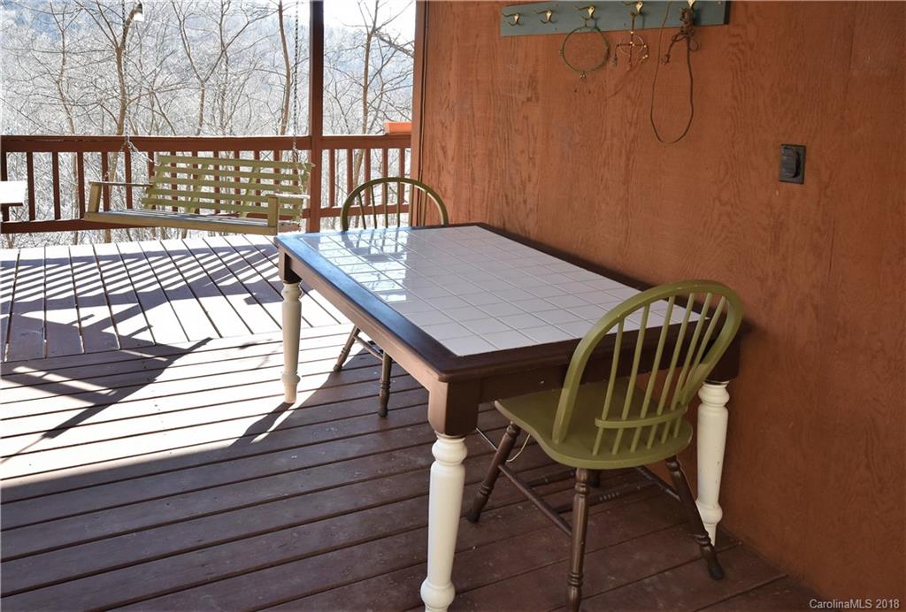 377 Mule Stomp Road Clyde, NC 28721 - Photo 6 of 24 Gallery Image 6