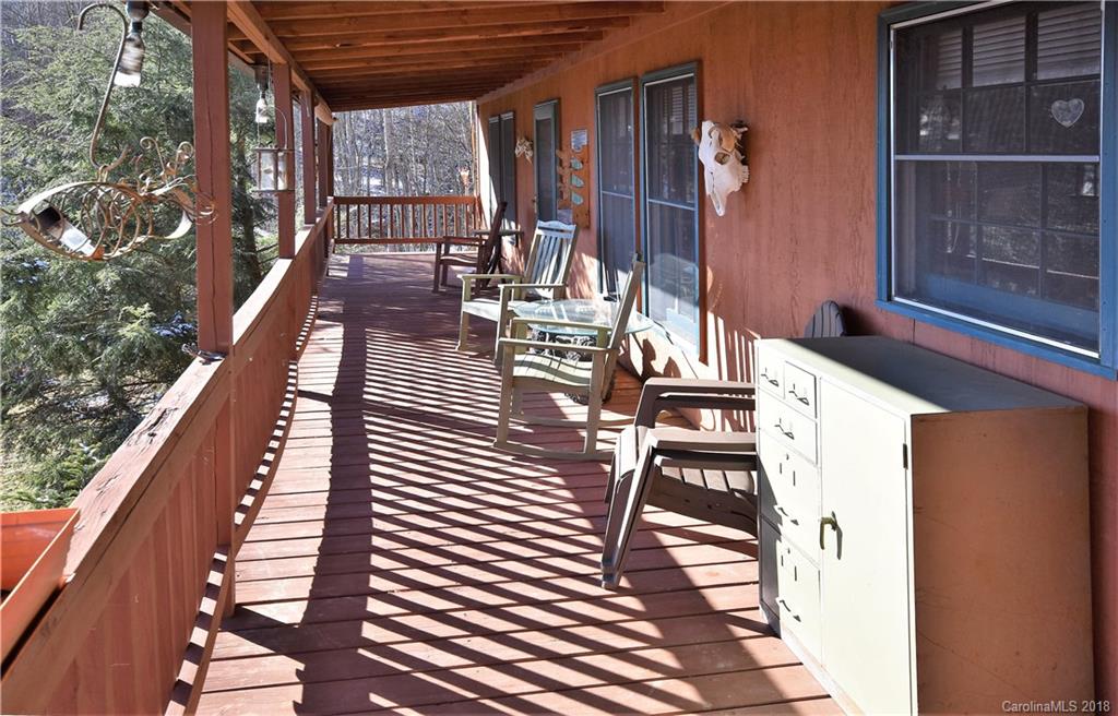 377 Mule Stomp Road Clyde, NC 28721 - Photo 8 of 24 Gallery Image 8