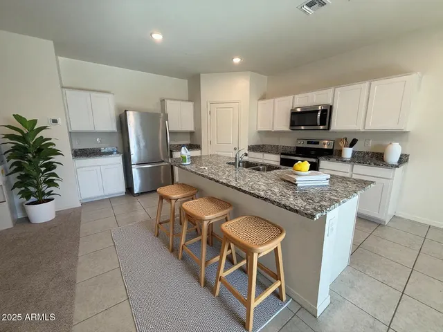 $3,100 | 13255 East Sunflower Lane, Florence, AZ 85132