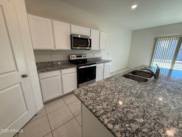 $3,100 | 13255 East Sunflower Lane, Florence, AZ 85132