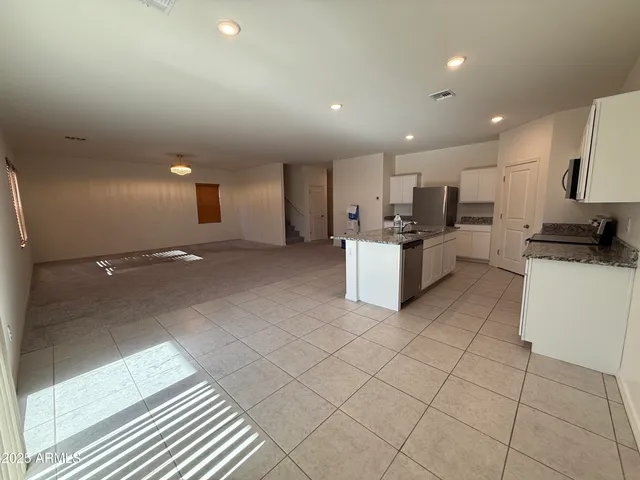 $3,100 | 13255 East Sunflower Lane, Florence, AZ 85132