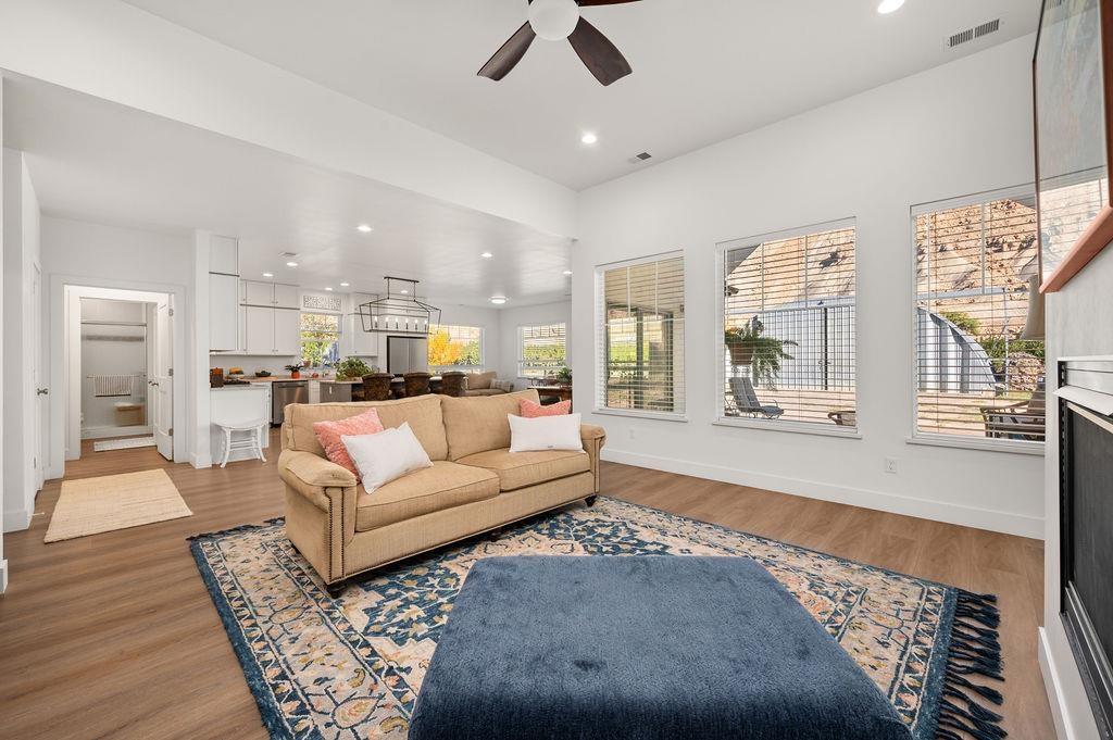 3644 G G 7/10 Road Palisade, CO 81526 - Photo 20 of 42 a living room with furniture and a large window