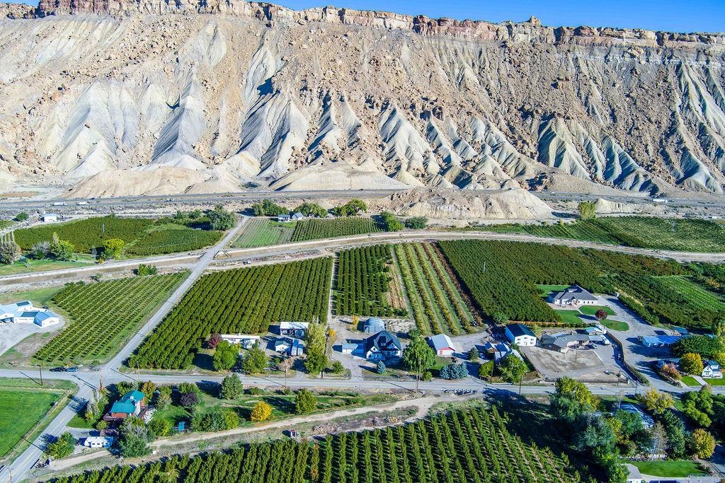 3644 G G 7/10 Road Palisade, CO 81526 - Photo 34 of 42 a view of a wooden bridge