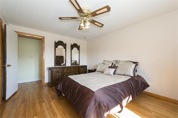 15 Fairlane Road Stoneham, MA 02180 - Photo 11 of 15 Gallery Image 11