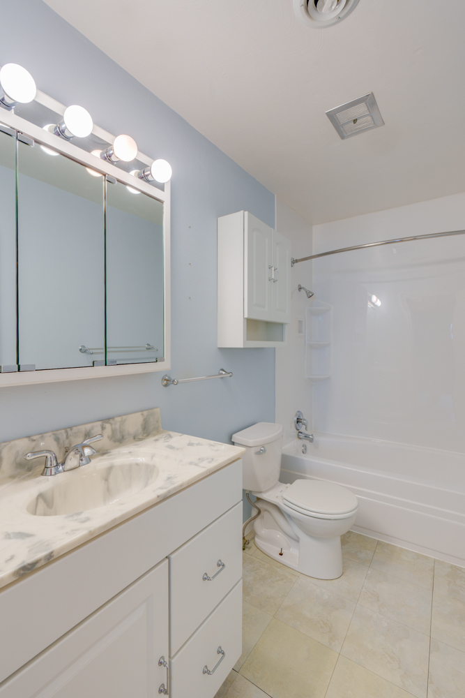 1104 Airport Road Mount Vernon, IL 62864 - Photo 28 of 46